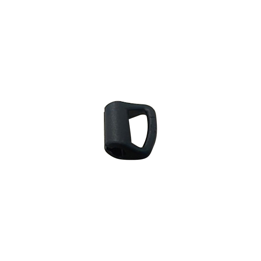 Sternum strap attachment point