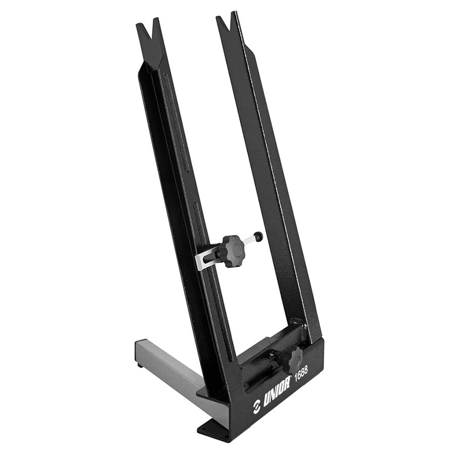 Portable truing stand